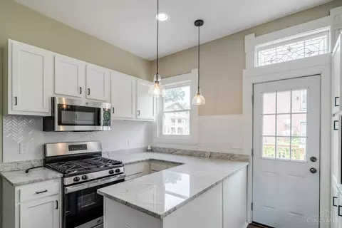 Kitchen - 2002 Clarion Ave, Cincinnati, OH 45207 photo 2 of 4
