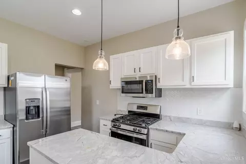 Kitchen - 2002 Clarion Ave, Cincinnati, OH 45207 photo 1 of 4