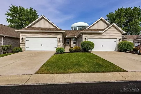 5012 Garden Grove Ln, Cincinnati, OH 45238