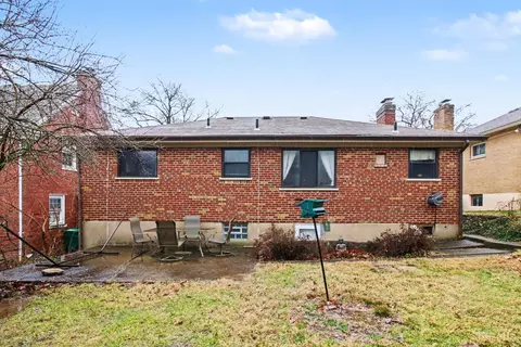 Exterior - 2938 Temple Ave, Cincinnati, OH 45211 photo 3 of 5