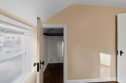 Bedroom - 1735 Ashbrook Dr, Cincinnati, OH 45238 photo 6 of 8