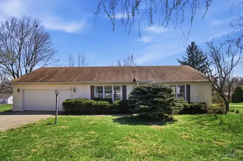 4954 Beechwood Rd, Cincinnati, OH 45244