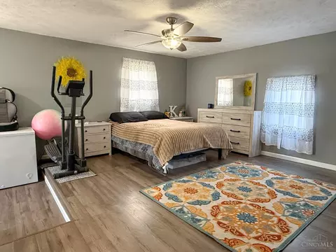Bedroom - 5545 Maple Grove Ave, Blanchester, OH 45107 photo 1 of 7