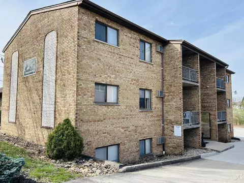 6211 Cheviot Rd, Cincinnati, OH 45247