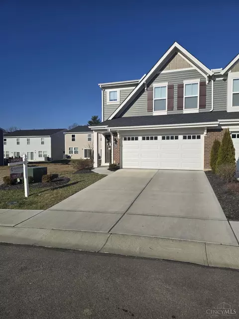 598 Dedication Ln, Cincinnati, OH 45245