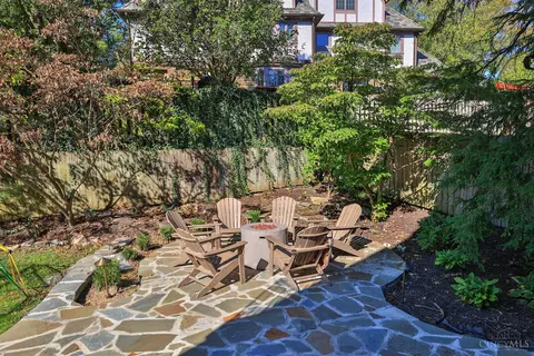 1121 Edwards Rd, Cincinnati, OH 45208 photo 4