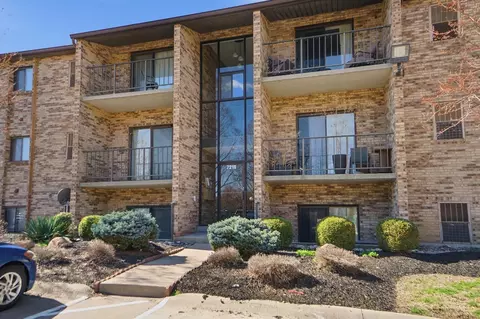 7216 Creekview Dr, Colerain Twp, OH 45247
