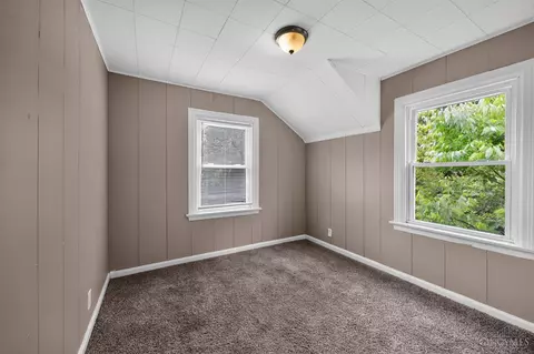 Bedroom - 2843 Robert Ave, Cincinnati, OH 45211 photo 1 of 6