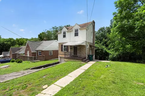 Exterior - 2843 Robert Ave, Cincinnati, OH 45211 photo 2 of 5