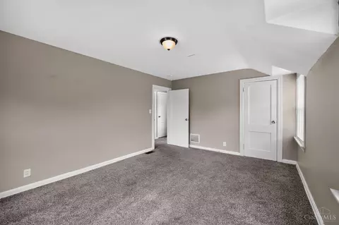 Bedroom - 2843 Robert Ave, Cincinnati, OH 45211 photo 6 of 6
