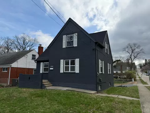 Exterior - 6402 Mayflower Ave, Golf Manor, OH 45237 photo 2 of 6