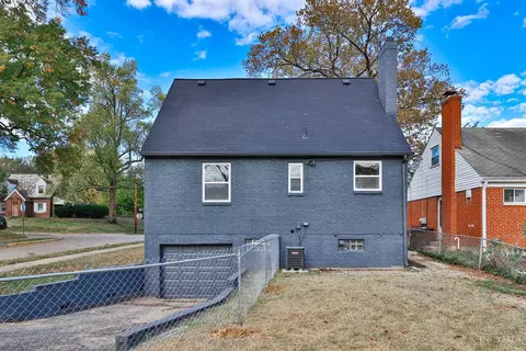 Exterior - 6402 Mayflower Ave, Golf Manor, OH 45237 photo 6 of 6