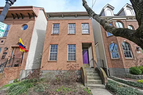 938 Weninger Cir, Cincinnati, OH 45203