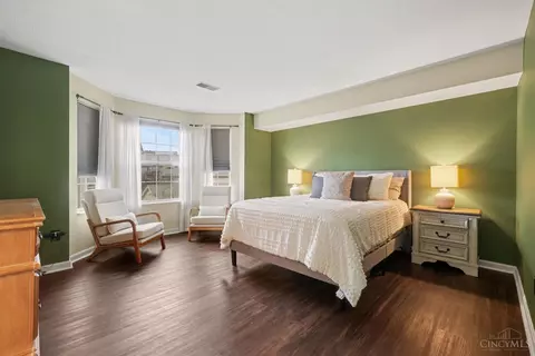 Bedroom - 837 Neeb Rd, Delhi, OH 45233 photo 1 of 4
