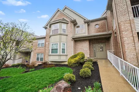 837 Neeb Rd, Delhi, OH 45233