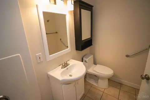 Bath - 5024 Brant Rd, Morrow, OH 45152 photo 2 of 3
