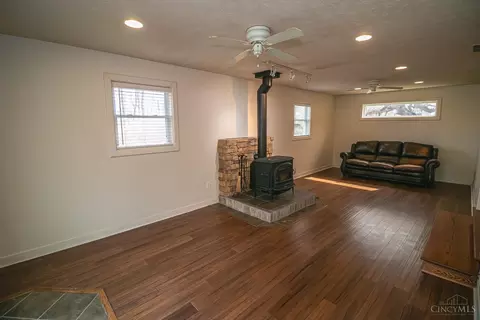 Living - 5024 Brant Rd, Morrow, OH 45152 photo 4 of 5