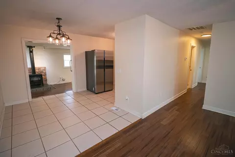 Entry Way - 5024 Brant Rd, Morrow, OH 45152 photo 2 of 3