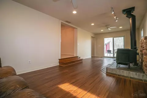 Living - 5024 Brant Rd, Morrow, OH 45152 photo 2 of 5
