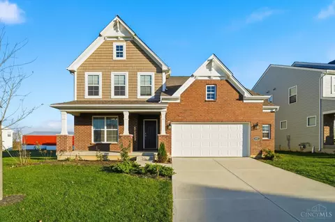 553 Auburn Grove Dr, Morrow, OH 45152