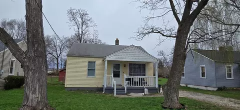 202 Ohio Ave, Trenton, OH 45067