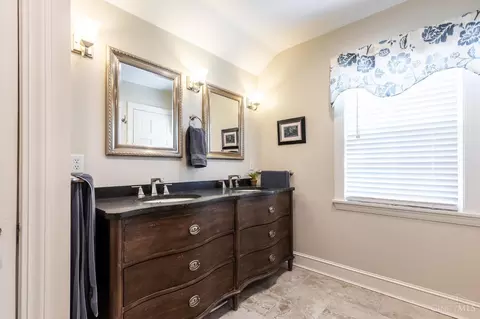 3561 Bayard Dr, Cincinnati, OH 45208 photo 36