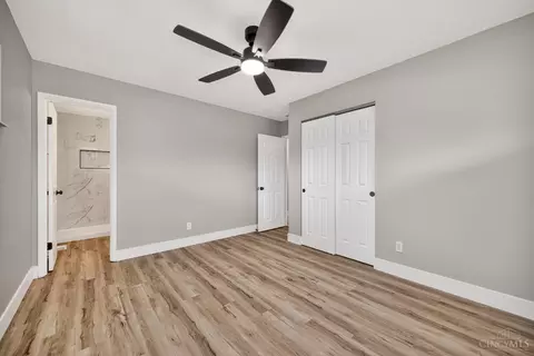 Bedroom - 2351 Mercury Ave, Cincinnati, OH 45231 photo 5 of 5