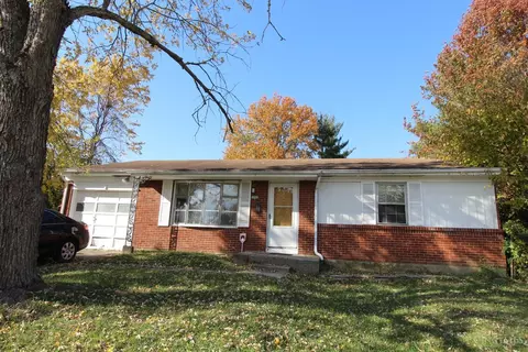 10945 Crystalhill Ct, Cincinnati, OH 45240
