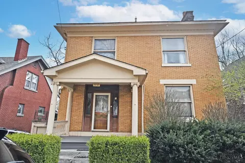 2222 Eureka Ter, Cincinnati, OH 45219