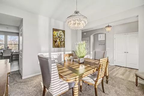 Dining - 4677 Hampton Pointe Dr, Cincinnati, OH 45248 photo 2 of 2
