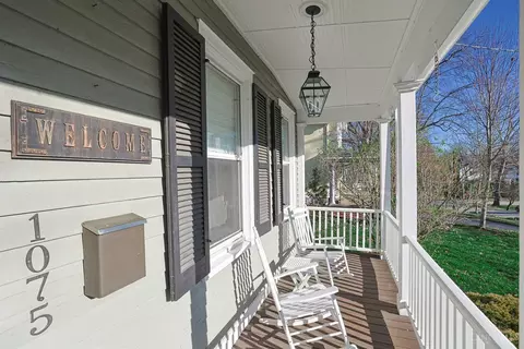 Exterior - 1075 Willow Ave, Glendale, OH 45246 photo 4 of 13