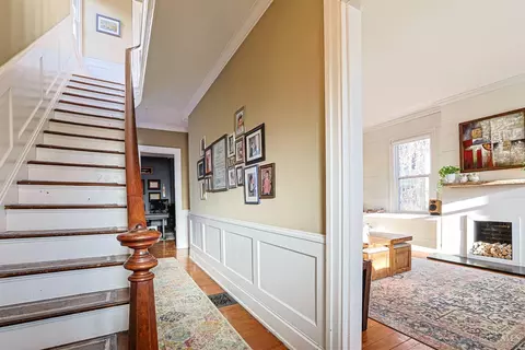 Entry Way - 1075 Willow Ave, Glendale, OH 45246 photo 1 of 4