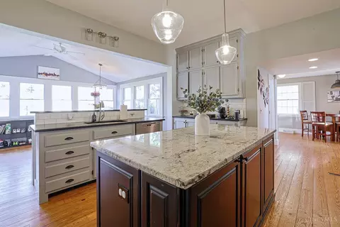 Kitchen - 1075 Willow Ave, Glendale, OH 45246 photo 3 of 6