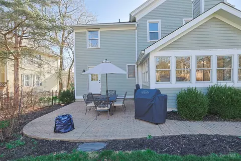 Exterior - 1075 Willow Ave, Glendale, OH 45246 photo 6 of 13