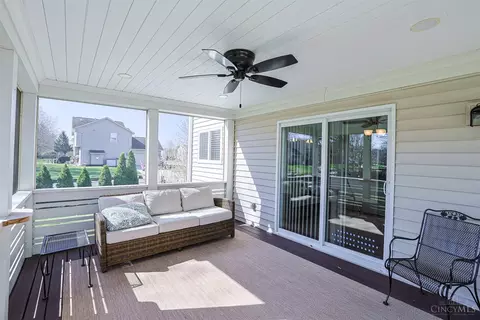Exterior - 1117 Stableview Cir, Hamilton Township, OH 45039 photo 3 of 10