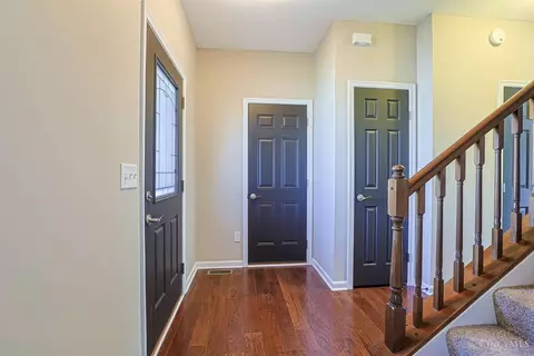 Entry Way - 1117 Stableview Cir, Hamilton Township, OH 45039 photo 2 of 3