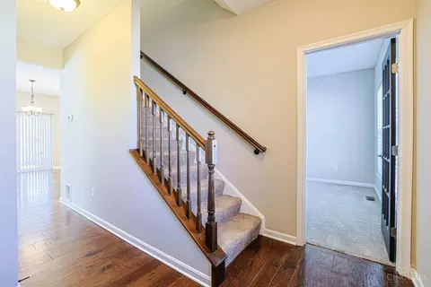 Entry Way - 1117 Stableview Cir, Hamilton Township, OH 45039 photo 1 of 3