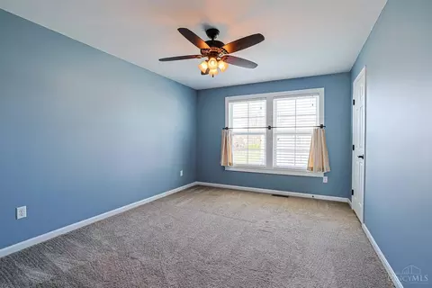 Bedroom - 1117 Stableview Cir, Hamilton Township, OH 45039 photo 3 of 8