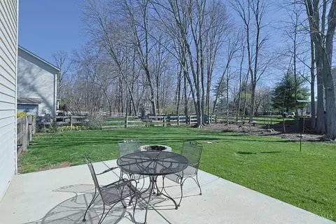 Other - 1117 Stableview Cir, Hamilton Township, OH 45039 photo 13 of 15