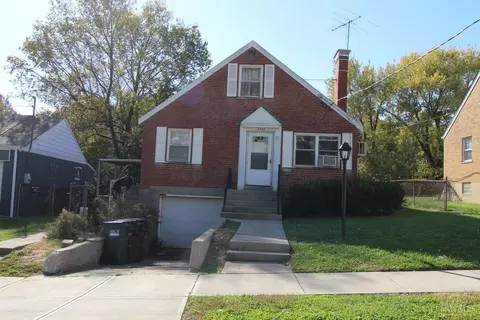 2701 Hennge Dr, Colerain Twp, OH 45239