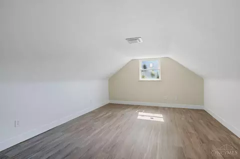 10060 Ronnie Rd, Woodlawn, OH 45215 photo 24
