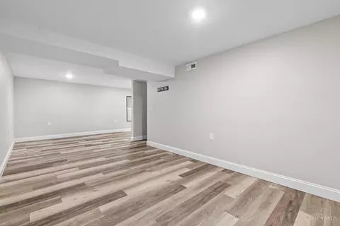 Other - 8881 Ebro Ct, Cincinnati, OH 45231 photo 7 of 9