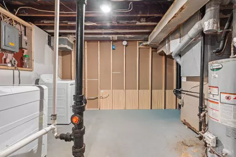 Other - 8881 Ebro Ct, Cincinnati, OH 45231 photo 8 of 9