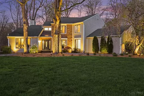 1432 Apple Hill Rd, Anderson Twp, OH 45230