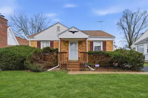 4009 St Johns Ter, Deer Park, OH 45236