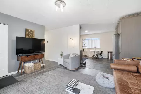 Living - 11639 Hanover Rd, Forest Park, OH 45240 photo 3 of 3
