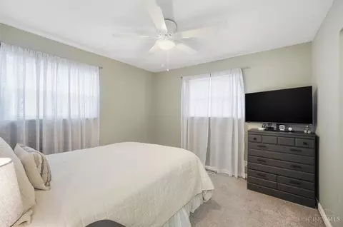 Bedroom - 11639 Hanover Rd, Forest Park, OH 45240 photo 1 of 7