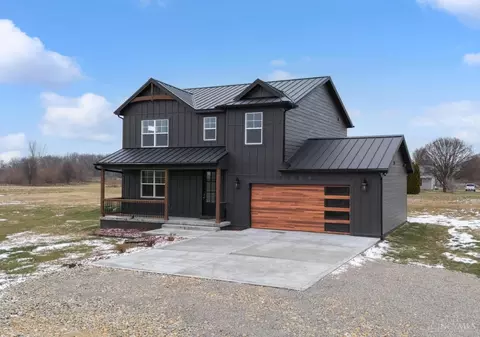 3509 St Rt 72, Sabina, OH 45169