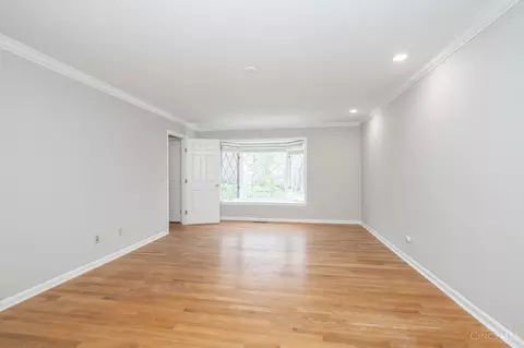 Living - 8917 Appleseed Dr, Cincinnati, OH 45249 photo 10 of 13