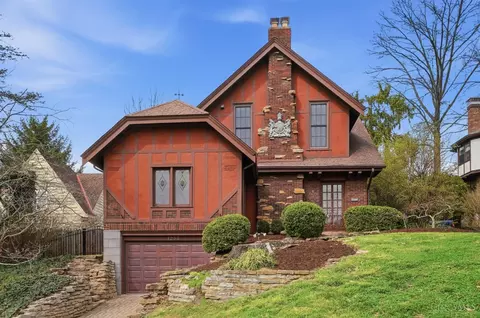 1253 Herschel Ave, Cincinnati, OH 45208